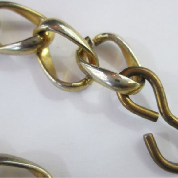 Vintage Chunky Link GoldTone Chain Belt. - Picture 3 of 5